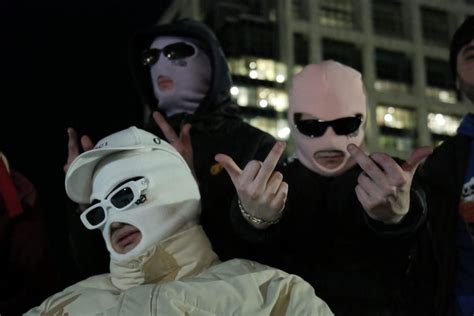 QUICKIE PRESHOW (FLOTANDO EN UN RÍO) (PART. AWESOME PIERRE Y MORTEDOR ...