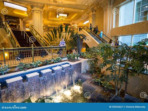 Mandalay Bay Resort and Casino | Beach Hotel on the Las Vegas Strip