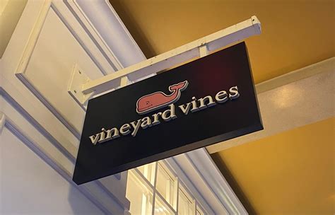 Vineyard Vines Font