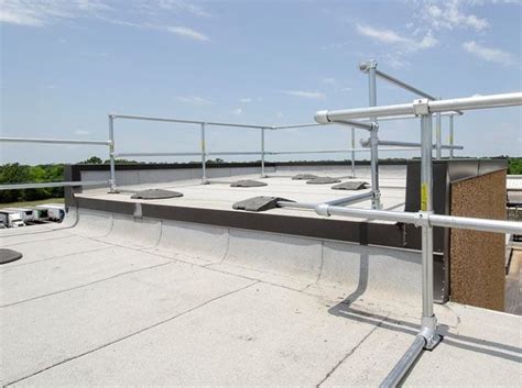 Roof Edge Protection System 的图像结果