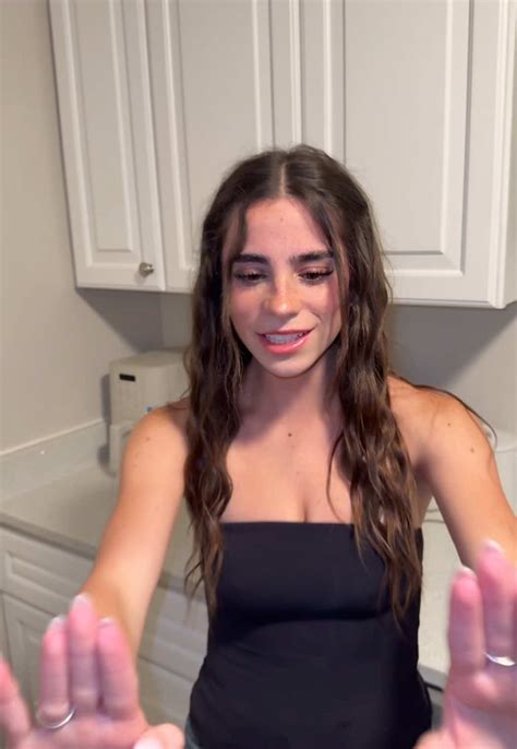 sofia crnilovic (@softy.sof) - Urlebird