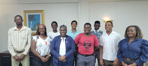Minister of Agriculture welcomes back participants from 8 week training course in Barbados ...