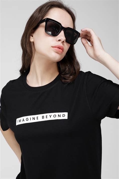 Contemporary Women’s Clothing – IDK® Couture