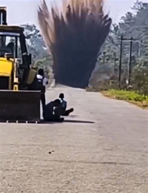 As Naxals retreat, tricolour set to fly proudly in 14 remote locations ...