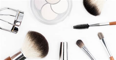 Contouring Makeup Tutorials 的图像结果