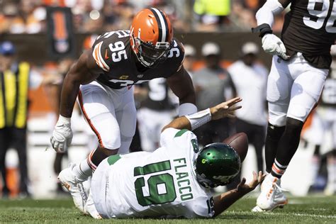 Top 15 NFL edge and interior defensive linemen in pass-rushing grade ...