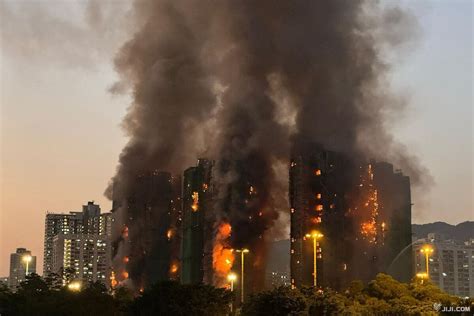 高層住宅で火災、13人死亡 邦人被害確認されず―香港：時事ドットコム