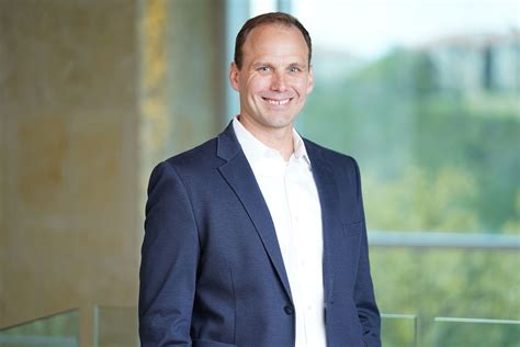 Who We Are - Howard Energy Partners