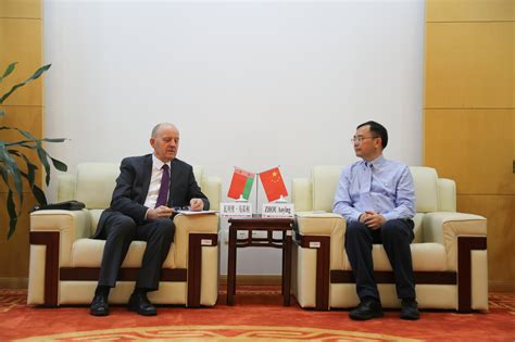 “中国与白俄罗斯：‘一带一路’倡议实施背景下的战略伙伴关系”学术研讨会在校举行-华东师范大学
