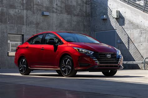 15 Ugliest Cars Ever: Not All Cars Were Designed To Be Supermodels