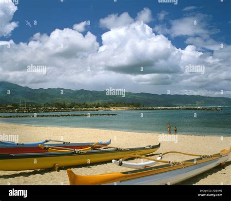 USA - HAWAII: Haleiwa Beach on Oahu Stock Photo - Alamy