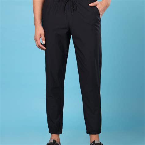Men Solid Slim Fit Joggers with ELASTOPLUS