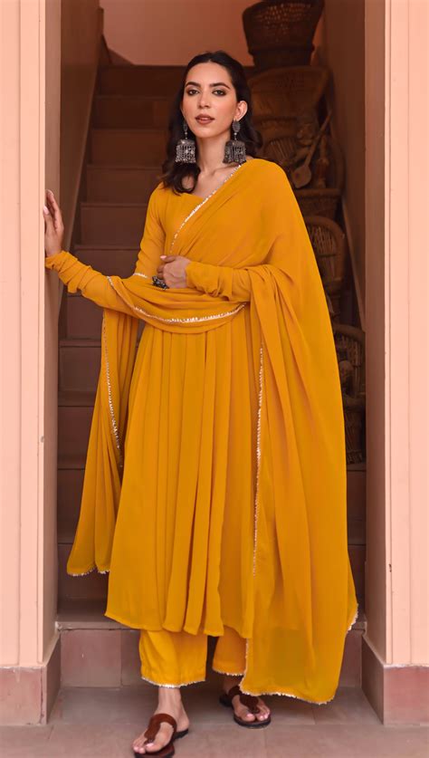 MALIKA SET – Kameez.co