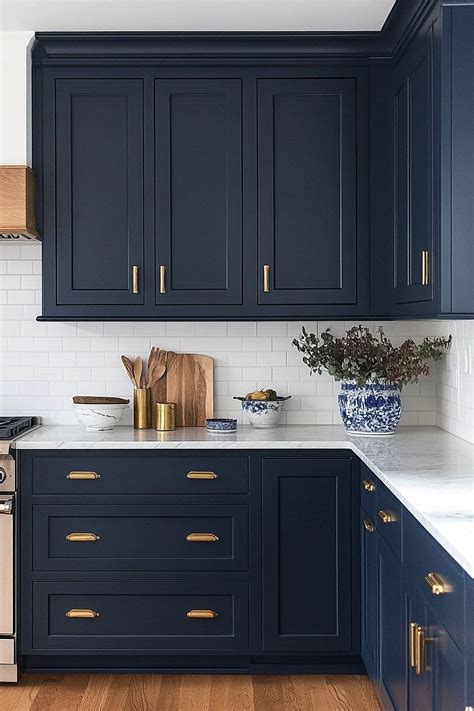 62 Gorgeous Navy Blue Kitchen Cabinets (for Every Style)