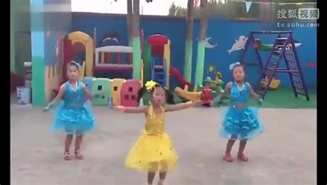 小苹果儿童舞蹈:莱芜沙埠子幼儿园版小苹果zi