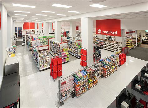 Small Target Store 的图像结果