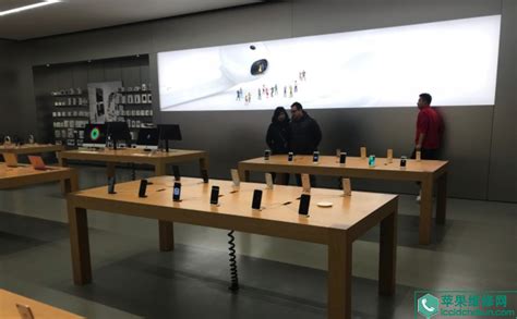 加速中国布局 深圳首家苹果零售店落成（全文）_平板电脑新闻-中关村在线