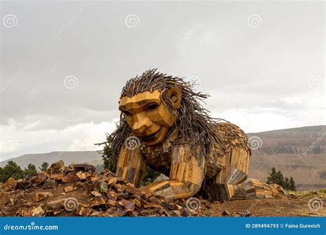 Thomas Dambo S Rita, the Rock Planter Sculpture Unveiled on the Little ...