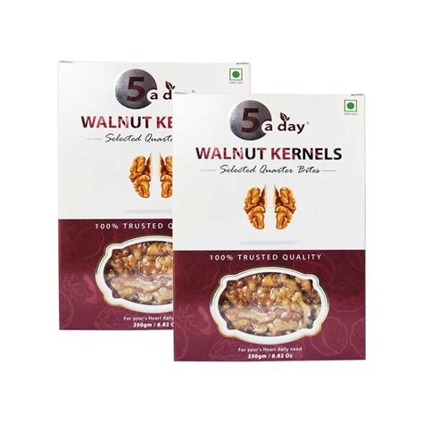 Buy Walnut Kernels Online, Pack of 2 @ 30% Discount (Quarter 4 Pcs ...