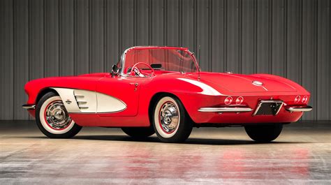 Roman Red 1961 Chevrolet Corvette