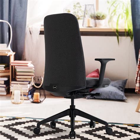 Office Chair Keeps Sinking? How to Fix It? - Boulies