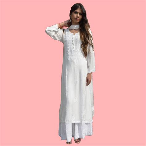 Chikankari Hand Embroidered Festive Muslin Suit Set-white – House of Anaraa