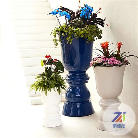 创意六棱角玻璃钢花盆，这款花盆你喜欢吗? - 手艺人花盆厂