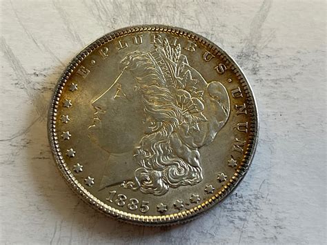 Lot - 1885 Morgan Silver Dollar