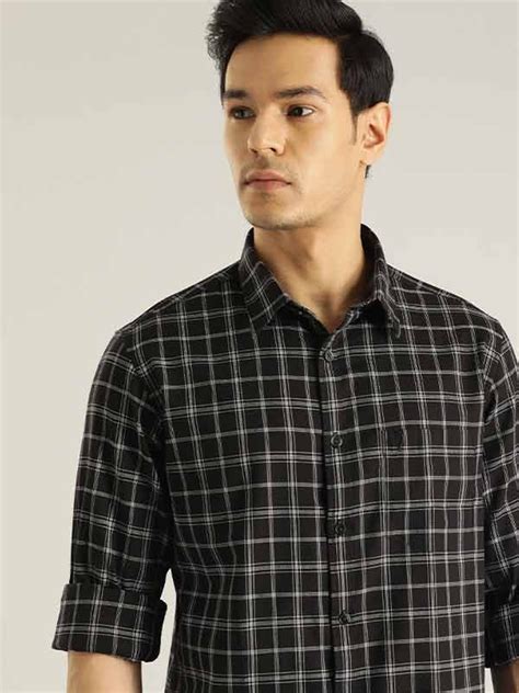 Buy Men Checked Full Sleeve Cotton Shirt Online | Indian Terrain