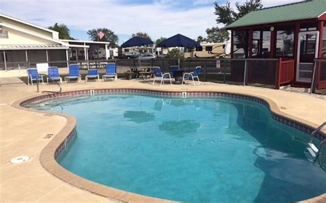 WOODY'S RV RESORT (Sebring) - Campground Reviews, Photos, Rate ...