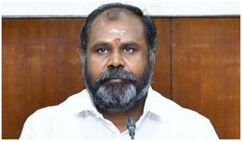 ‘18 எம்எல்ஏக்களை அரசியல் அநாதையாக்கியவர் டிடிவி தினகரன்’ - ஆர்.பி ...