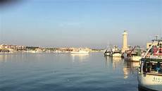 porto molfetta peschereccio lascia il porto di molfetta porto molfetta peschereccio lascia il porto di molfetta
