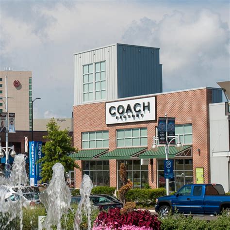 Tanger Outlets | Step Out Columbus