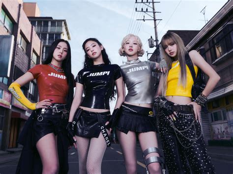 Golden song by HUNTR/X, EJAE, AUDREY NUNA, Rei Ami & KPop Demon Hunters ...
