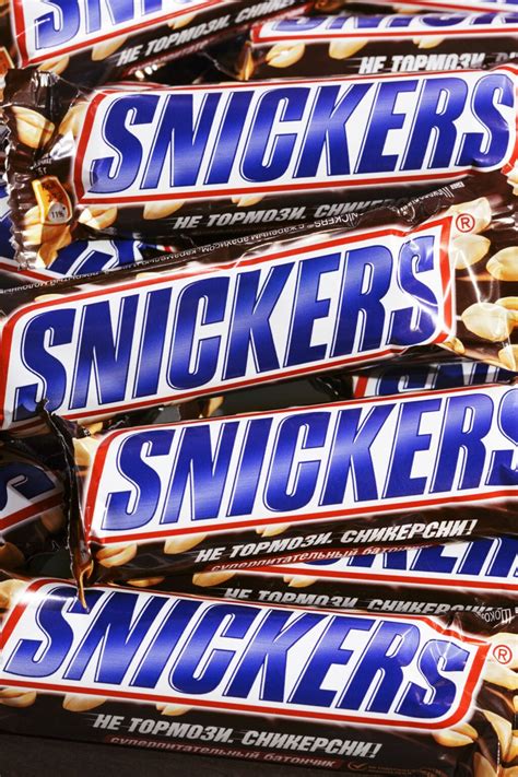 Are Snickers Gluten Free? - Ditch the Wheat