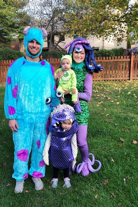 Disney Family of 4 Halloween Costume Ideas - How Can This
