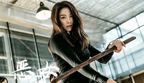 韩国犯罪动作复仇电影《恶女》心地善良的女孩，如何成为顶级杀手-电影-完整版免费在线观看-爱奇艺