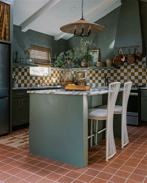 Checkered Color 的图像结果