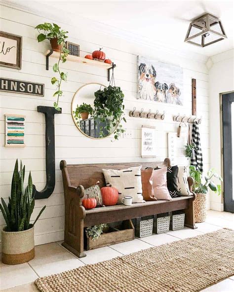 Farmhouse Foyer Entryway Decorating Ideas