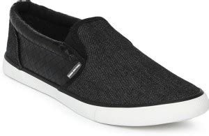 FLYING MACHINE Casuals For Men - Buy FLYING MACHINE Casuals For Men ...