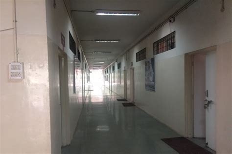 Sinhgad Law College Pune LLB Review by Student - Lata Wadhwani 25231 ...