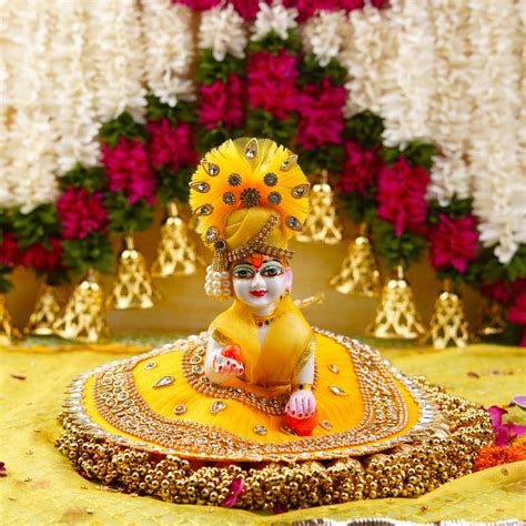 White Resin Laddu Gopal Idol 5.5 Inch – ServDharm