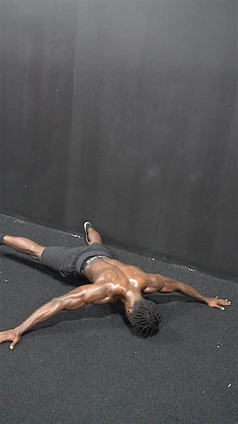 Core Stability Exercises 的图像结果