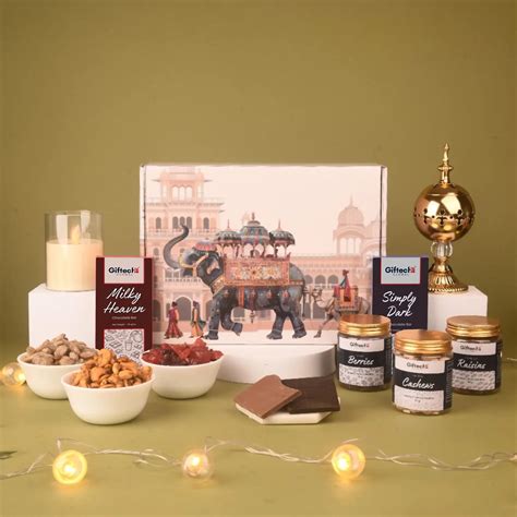 Top 10 Corporate Diwali Gifts for Employees – Giftech Global