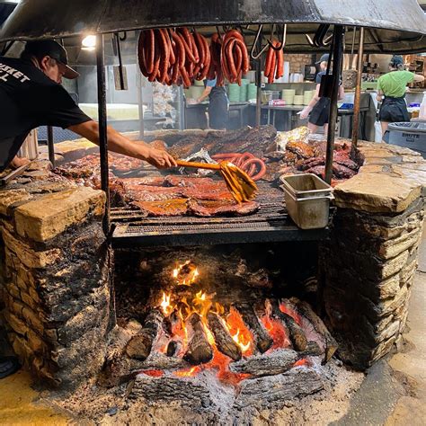 Salt lick bbq we ship our texas barbecue from our pit to your door ...