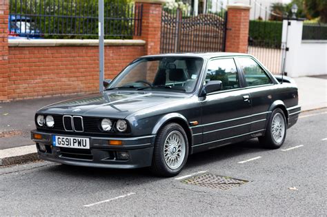 1990 BMW (E30) 325i SPORT