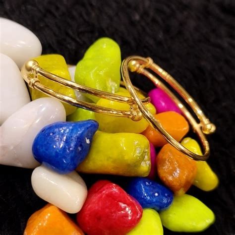 Buy quality 22KT Gold Ball Pipe Baccha Kadli in Ahmedabad