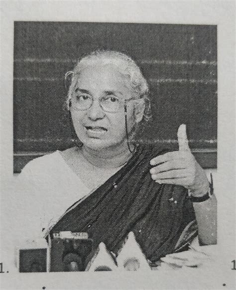 who is this women write and identify her - Brainly.in