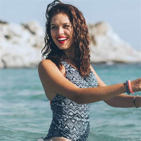 Wardrobe Management - Radiantly Dressed