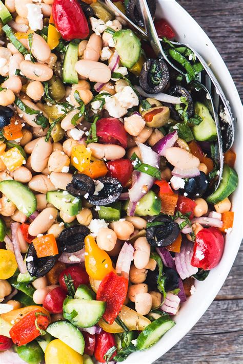 21 Easy High Protein Salad Recipes For Meal Prep!